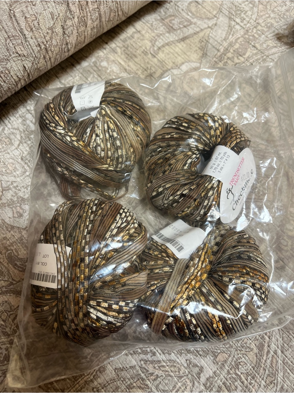 Chic Metallic Brown Ribbon Yarn for Home Accents - Brown with Gold Highlights